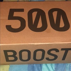 Yeezy Boost 500